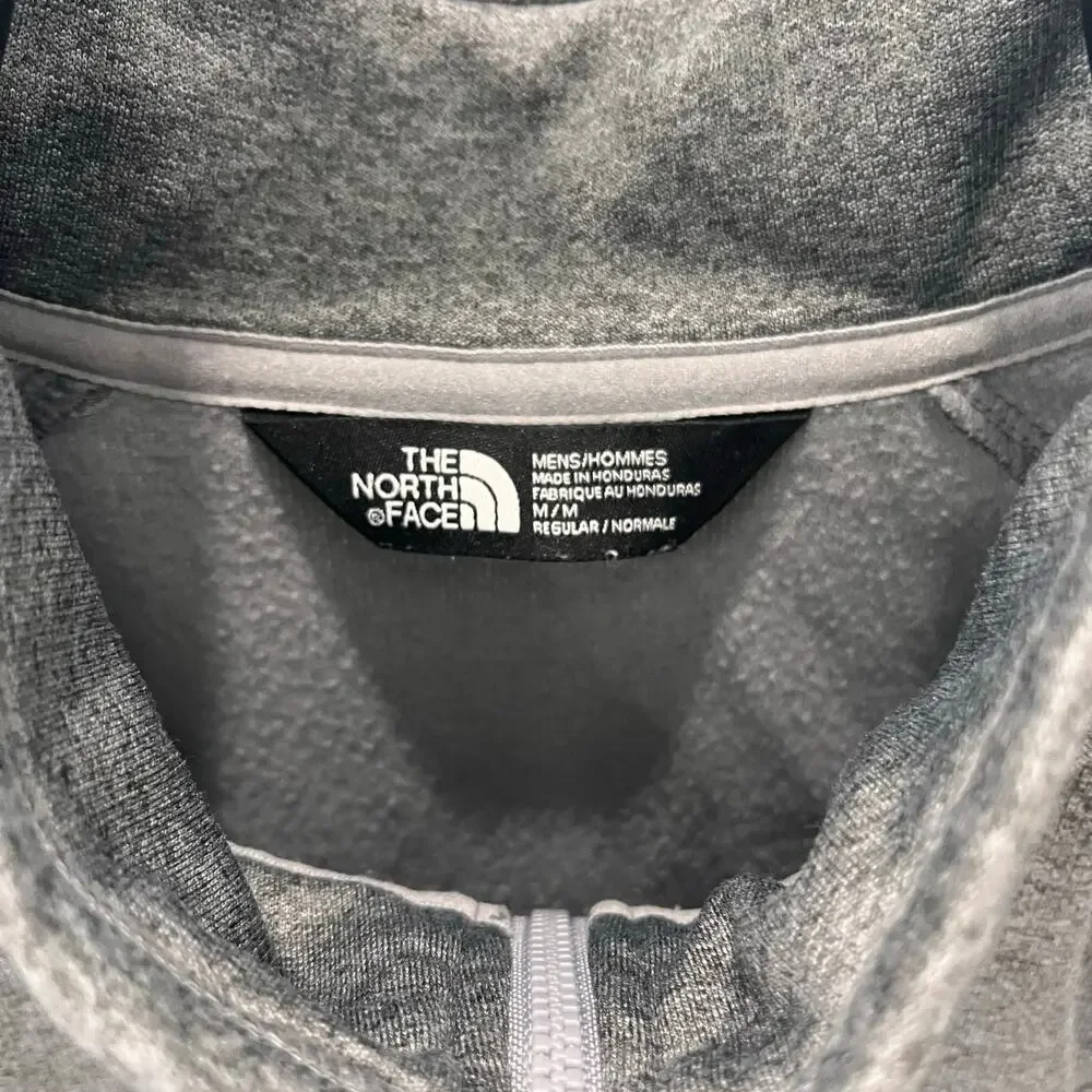 The North Face Canyonlands Long Sleeve Half Zip Heathered Gray Pullover Men's MD